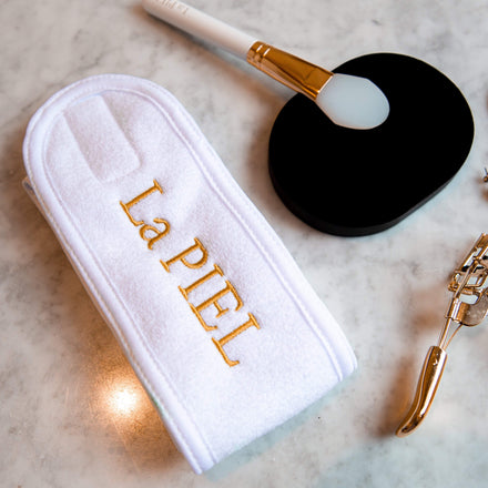 Cosmetic Headband And Silicone Brush And Face Sponge For Makeup And Face Mask Removal La Piel Brand Lana Jurcevic