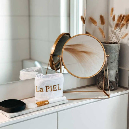 Cosmetic Headband And Face Sponge For Facial Cleansing La Piel Brand Lana Jurcevic