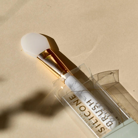 Silicone Brush For Applying Face Mask And Other Liquid Products La Piel