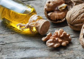 Walnut oil - a magical solution to all problems