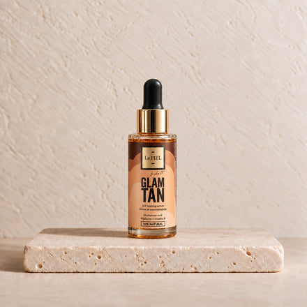 Self-tanning face serum with hyaluronic acid
