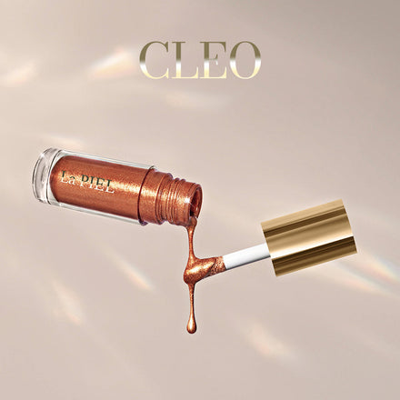 La PIEL Cleo Highlighter Oil Pipette Texture