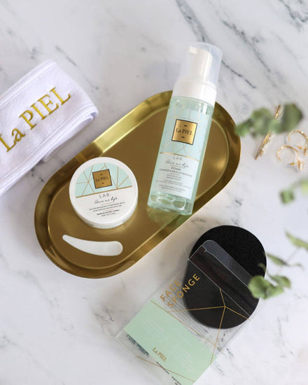 La PIEL Gentle Face Cleansing Foam Set Flatlay