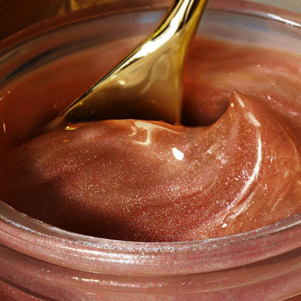 La PIEL Glow Bronze Face Cream Texture From Jar