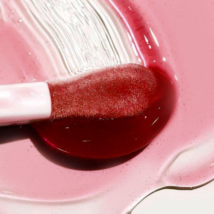 La PIEL Juicy Lips Cherry Natural Lip Oil Texture Brush
