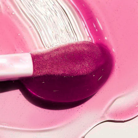 La PIEL Juicy Lips Sweet Plum Natural Lip Oil Texture Brush