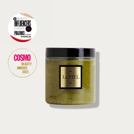 La PIEL Matcha Babe Piling Za Tijelo Od Matcha Praha Listova Zelenog Caja I Soli Piling Za Tijelo Je Bogacen Uljima Ulje Jojobe Bademovo Ulje Ulje Psenicnih Klica Shea Maslacem I Vitaminom E