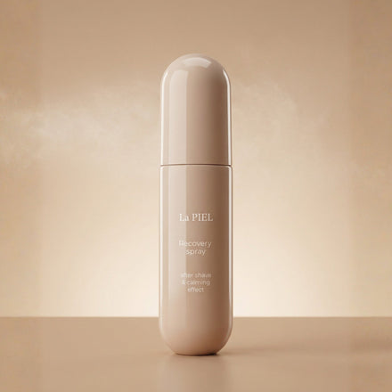 La PIEL Smooth Skin Razor Product Shot With Cap