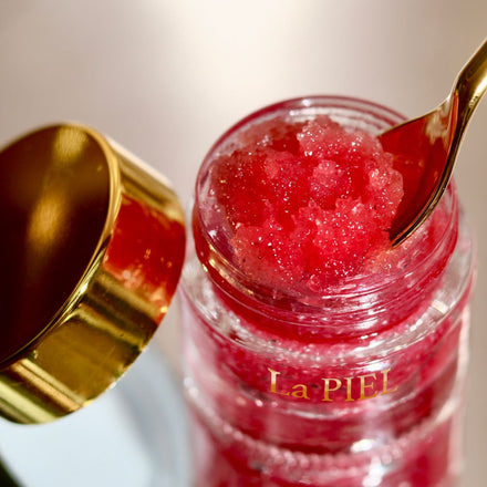 La PIEL Strawberry Lip Scrub Jar Texture